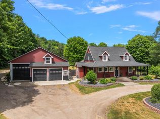 621 Kenowa Ave SW, Byron Center, MI 49315