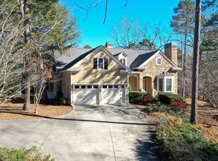 1010 Plantation Point Dr, Greensboro, GA
