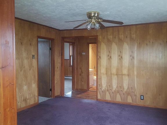 2nd image of 2034 Adams Ave