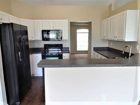 3rd image of 6362 N Ironside Dr