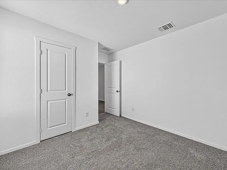 1314 Lady Yoli St — Photo 36