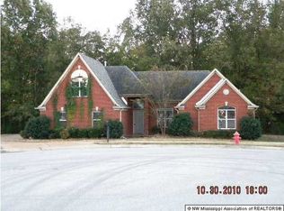 7356 Lindsey Cv, Olive Branch, MS 38654