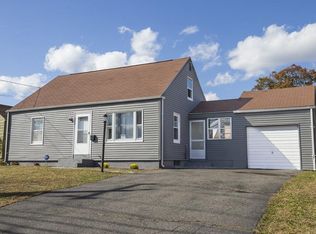 302 Island Pond Rd, Springfield, MA 01118