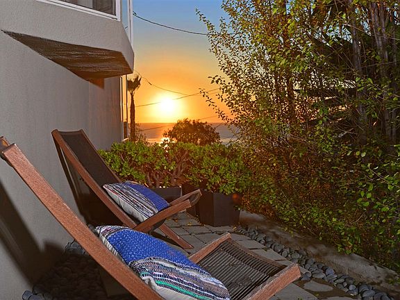 3rd image of 5962 La Jolla Corona Dr