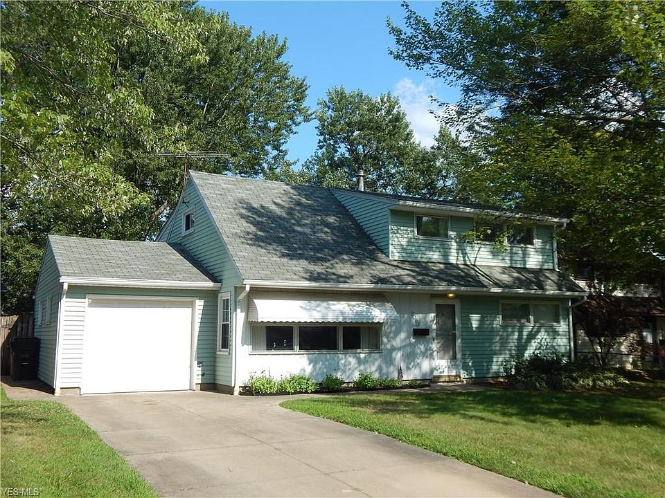 1st image of 3090 Prior Dr