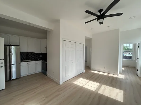 600 E Landis Ave #2A, Vineland, NJ 08360