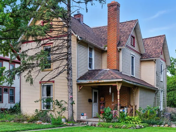 448 W William St, Delaware, OH 43015