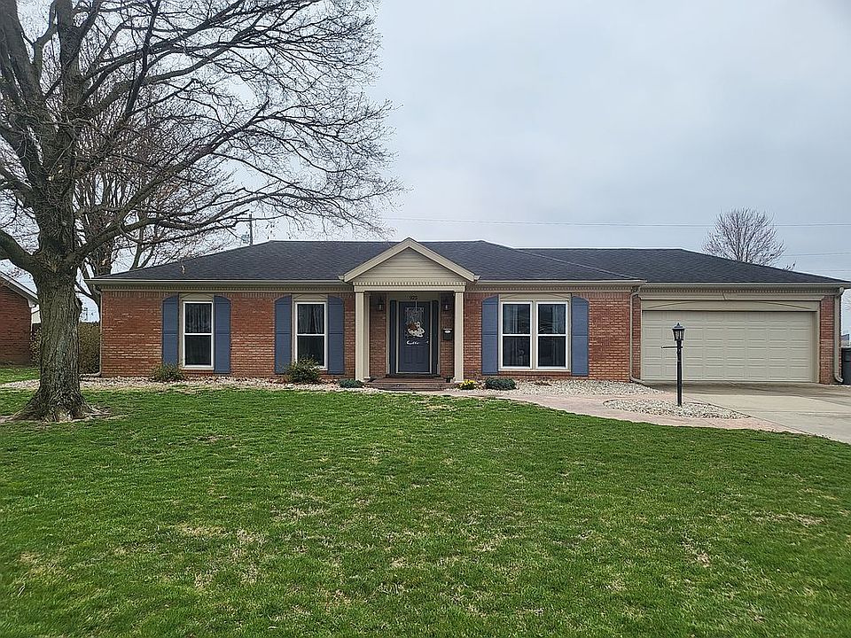 1st image of 925 Wendemere Dr