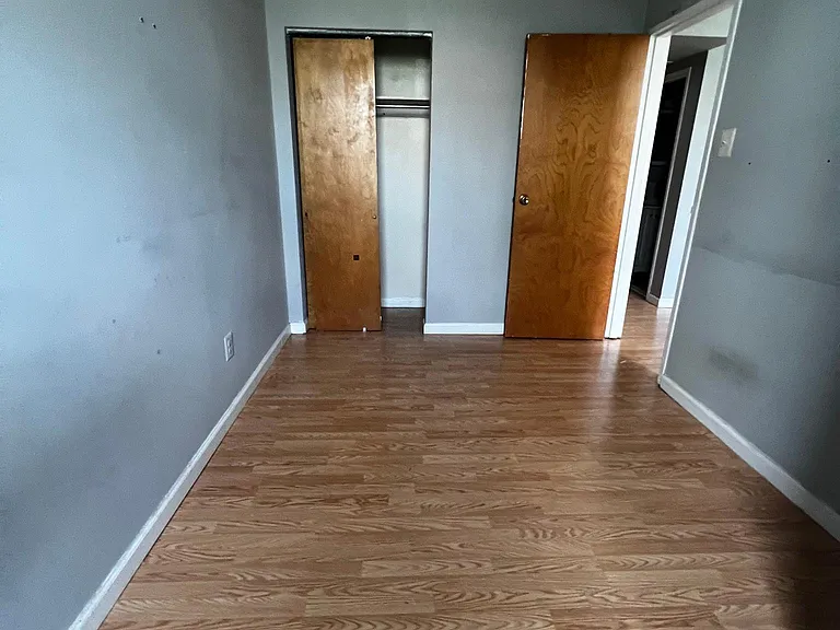 411 S 42nd St #104 — Photo 5