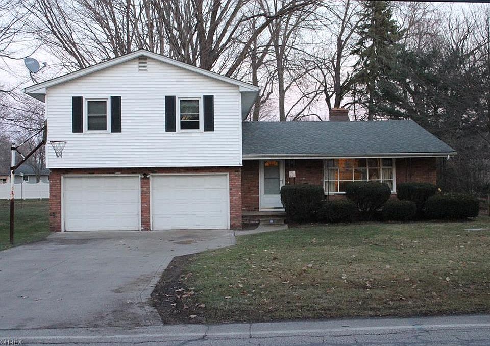 1st image of 54 Woodworth Ave