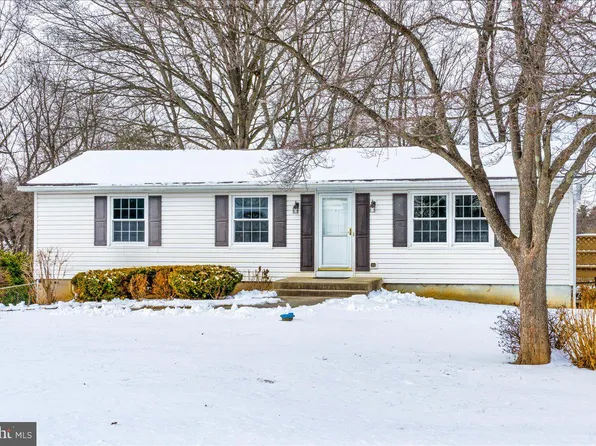 1714 Antler Ln, Finksburg, MD 21048