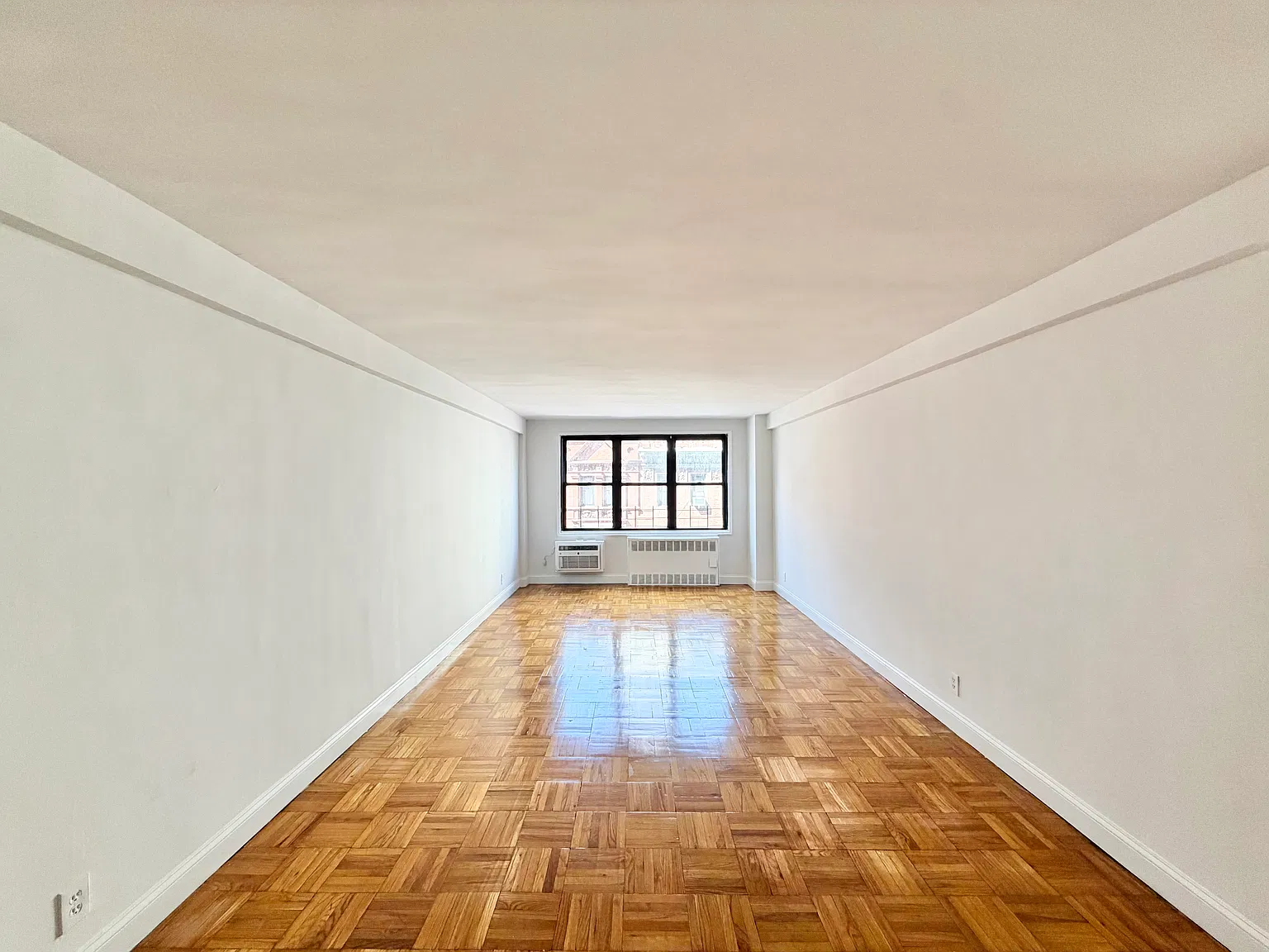 141 East 89th Street — Photo 1
