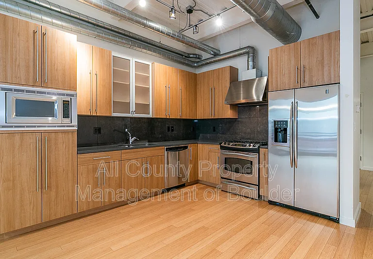 1360 Walnut St #211 — Photo 2