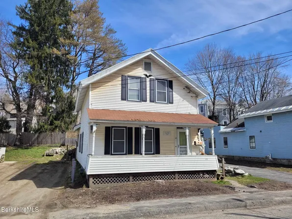 43 South St, North Adams, MA 01247