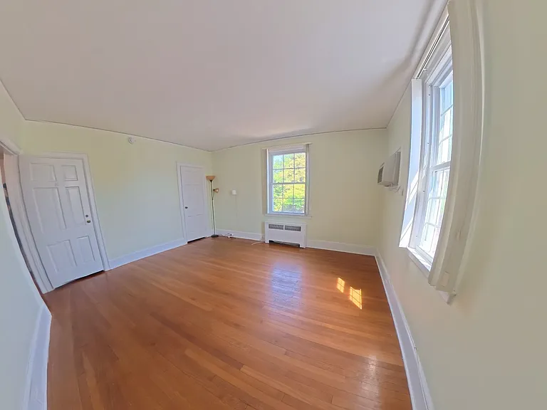 3430 Park Ave — Photo 10