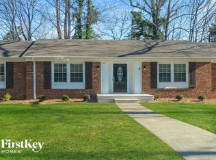 225 Woodhaven Dr, Lexington, NC 27295