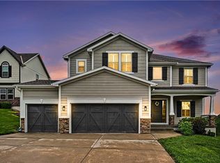 9610 N Elm Ct, Kansas City, MO 64157