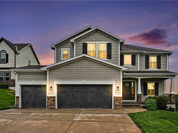 9610 N Elm Ct, Kansas City, MO 64157