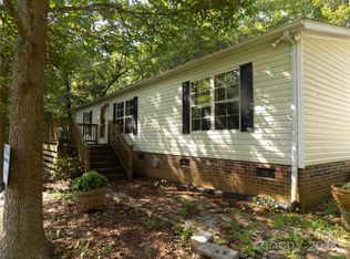 2130 Babbling Brook Ln, Gastonia, NC 28052