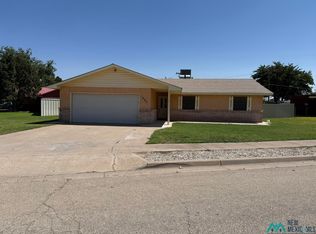 1405 S 21st St, Artesia, NM 88210