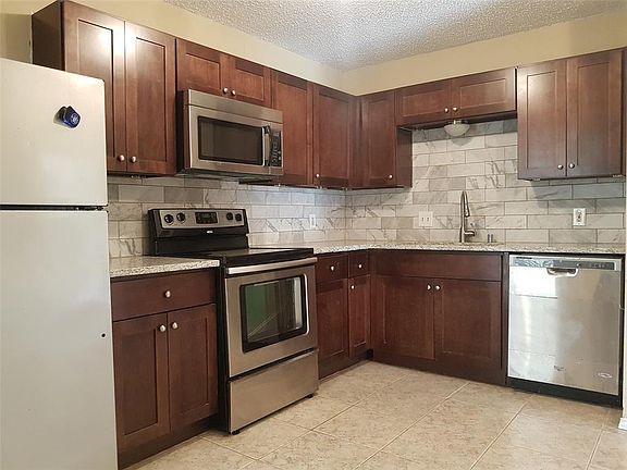 2nd image of 220 Village North Dr #220