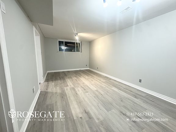 5th image of 1474 Sandgate Cres #2