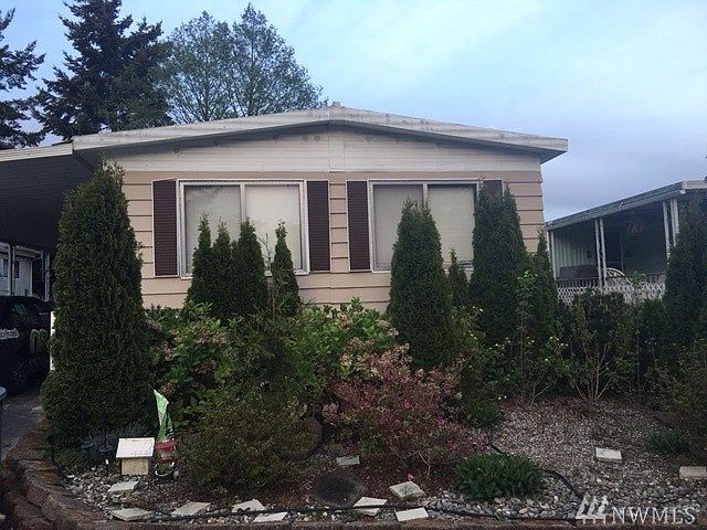 1st image of 5220 176th St SW Unit 20