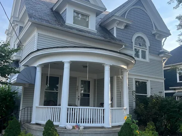 208 E State St, Botkins, OH 45306