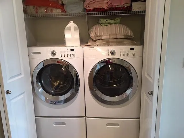 645 NW Falling Waters Ln #202 — Photo 7