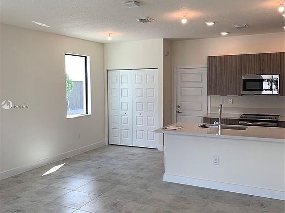 5th image of 4798 NW 83rd Psge #0