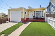 Chestnut Ave-S1807-001.jpg