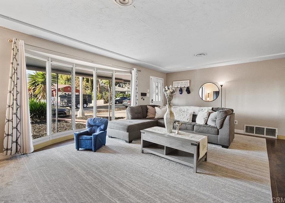 1st image of 6114 Tarragona Dr