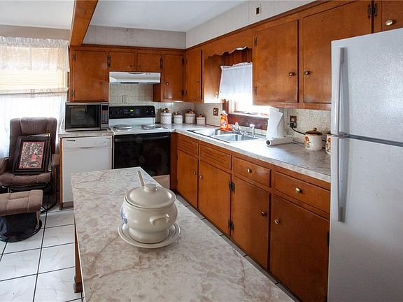 5th image of 26 Bourne St