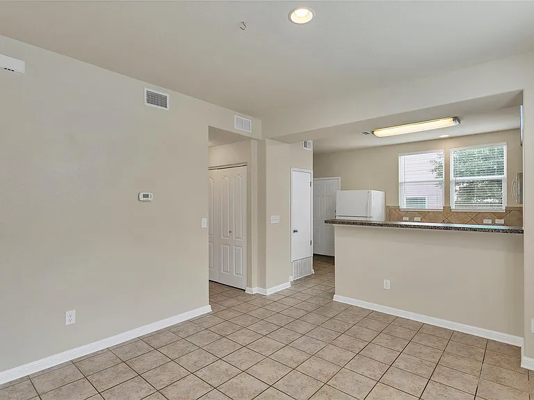 334 Newberry Trl #MAIN HOME — Photo 8