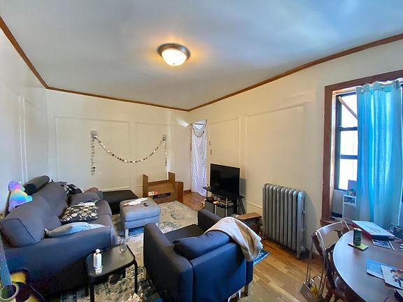 5th image of 291 Crown St APT D7