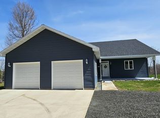 7968 W Herzog Rd, Iron Mountain, MI 49801