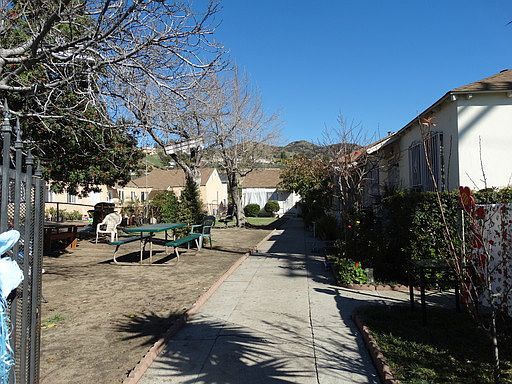 1st image of 7910 De Garmo Ave