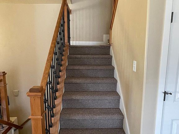 5th image of 3760 S Prairiewood Dr