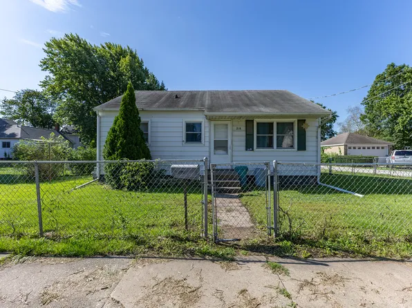 218 E South St, Geneseo, IL 61254
