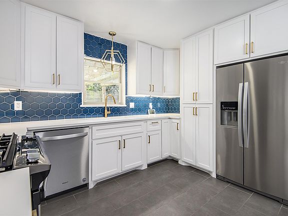 2nd image of 6510 Mobud Dr