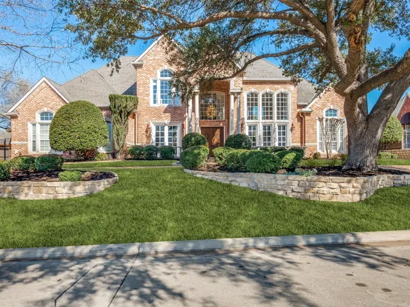 130 Creekway Bnd, Southlake, TX 76092