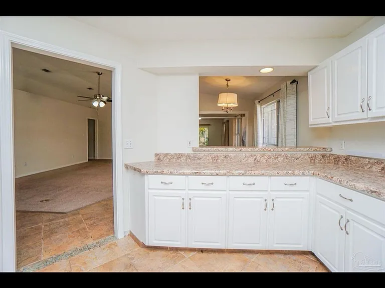 2352 Caddy Shack Ln — Photo 3