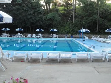 1 bed, 750 sqft, $2,000 — Photo 2