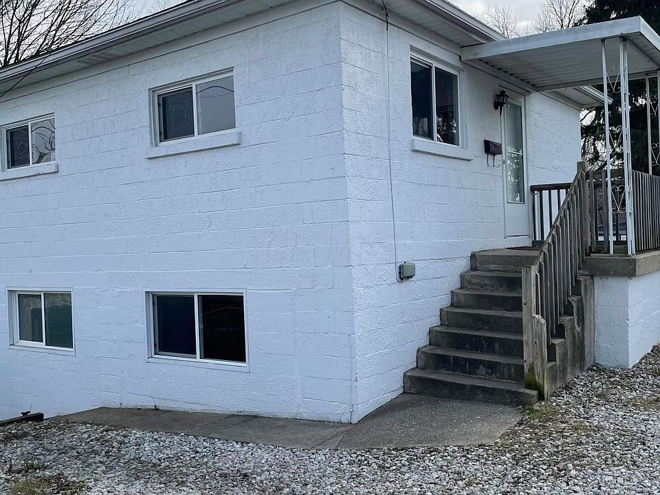 1st image of 109 1/2 Welsh Ave