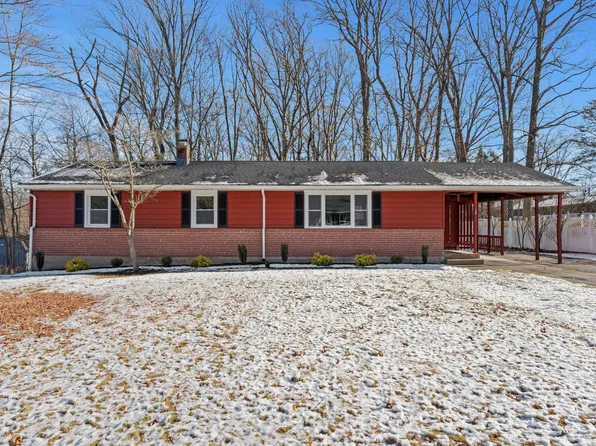 10 Ridgetop Road, Wallingford, CT 06492