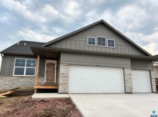 2201 E Alexa St, Brandon, SD 57005