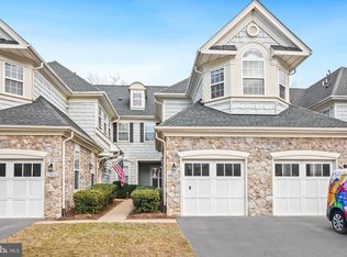 13806 Greendale Dr, Woodbridge, VA 22191