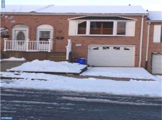 213 Goodford Rd, Philadelphia, PA 19154