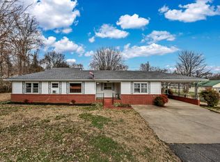 116 N Saltsman Dr, Hopkinsville, KY