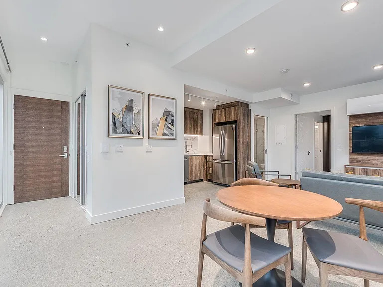1170 Barclay St #305 — Photo 7